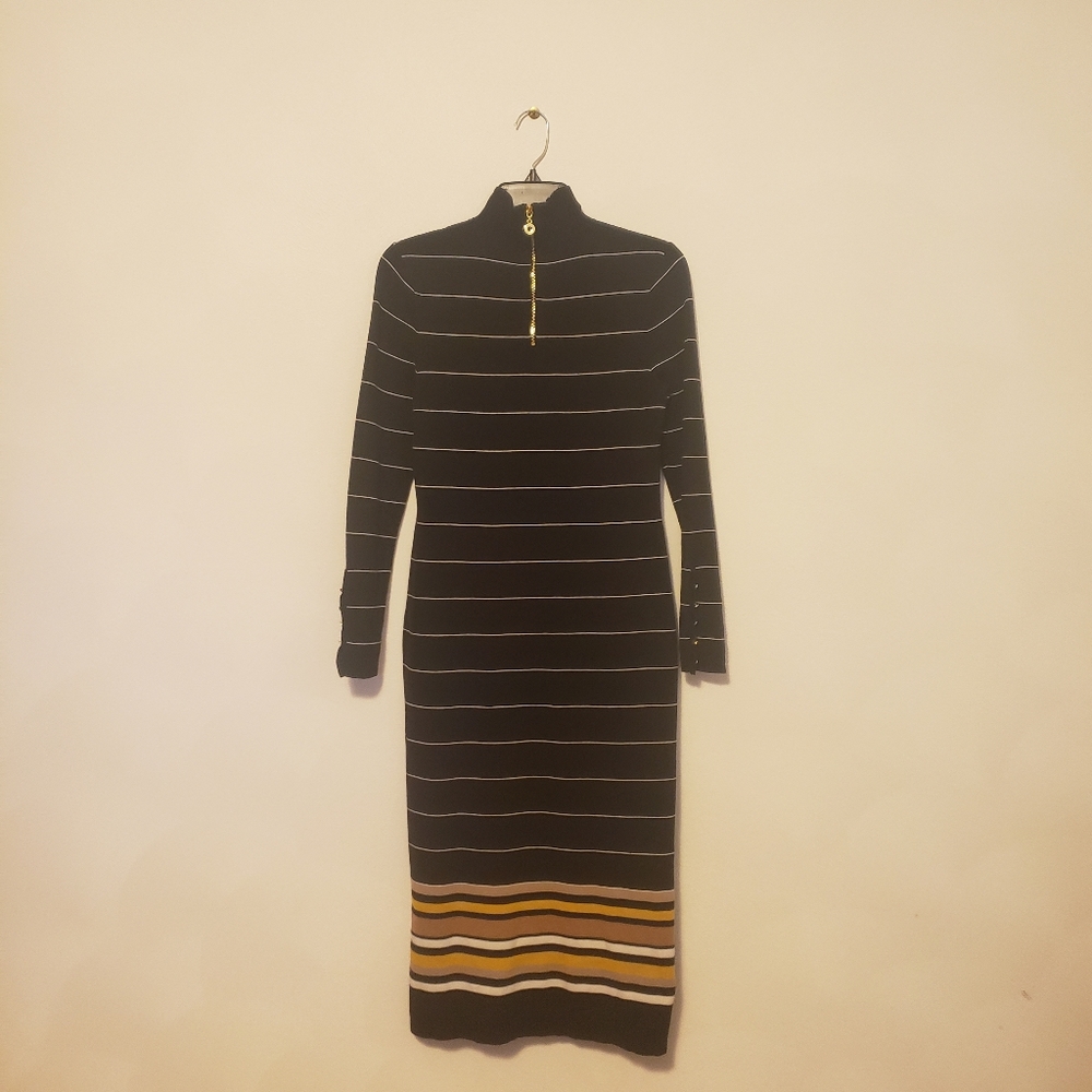 Chico's Slimming knit dress